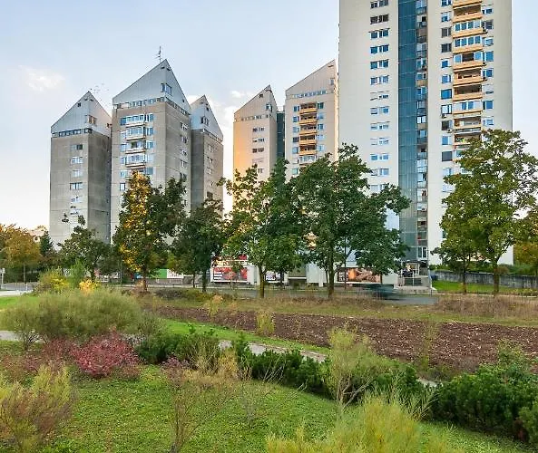 E&e 4* Arena Stozice * 卢布尔雅那