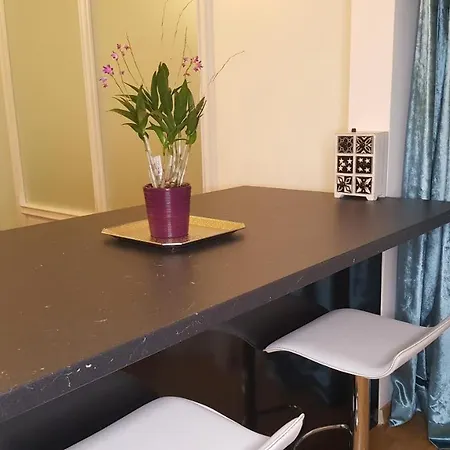 E&e 4* Arena Stozice Apartament Lublana