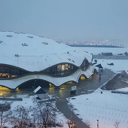 Апартаменты E&e 4* Arena Stozice Любляна